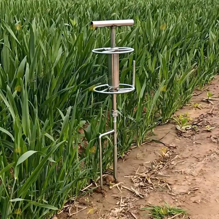 Dispositif de tirage et de rotation de tuyaux d'eau, outil de tirage pour l'agriculture et la distri