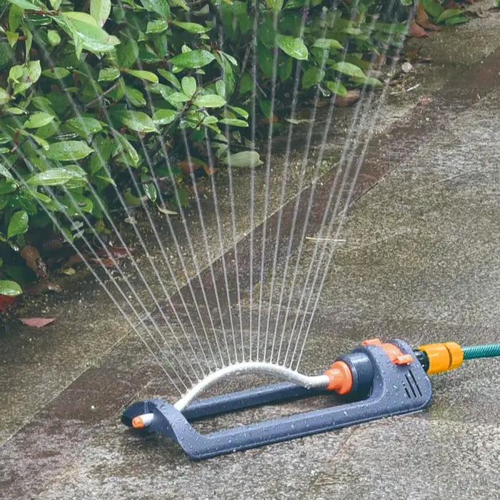 Arroseur de jardin automatique oscillant