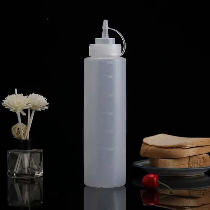 Bouteille en plastique à bouche pointue