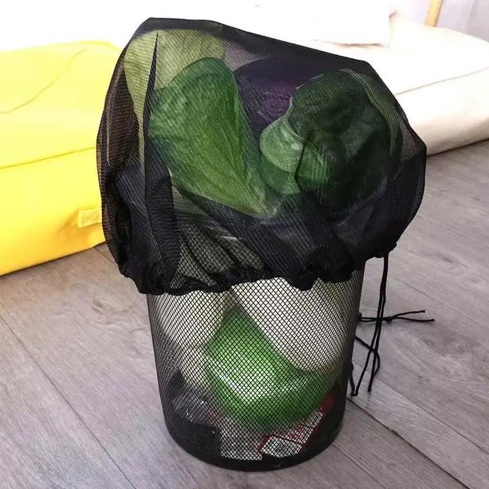 Housse de protection pour réservoir d'eau avec cordon de serrage