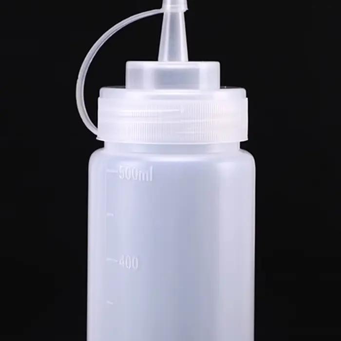 Bouteille en plastique à bouche pointue