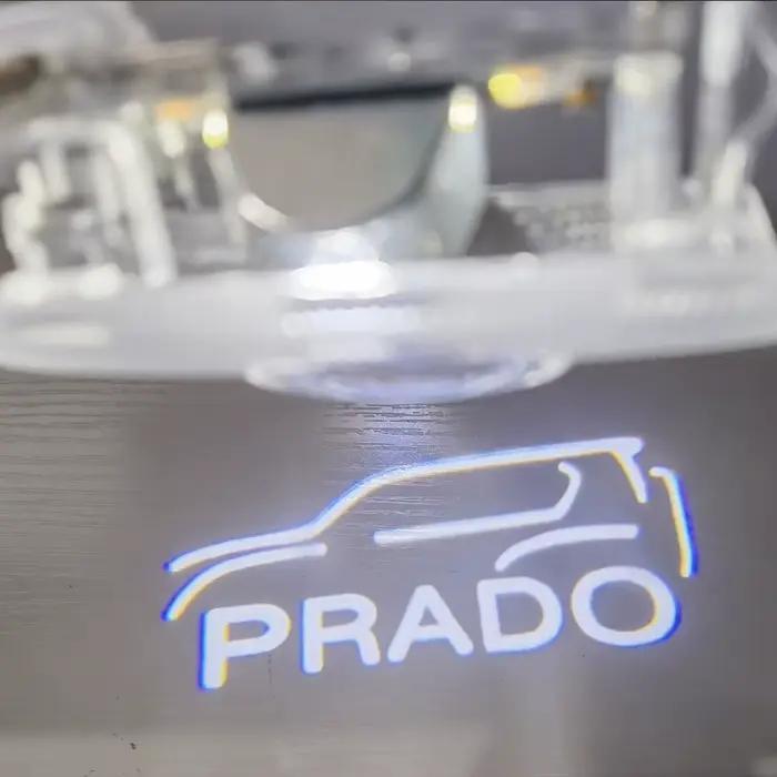 Emblème PRADO pour éclairage de porte Toyota, 2 pièces, éclairage de courtoisie LED pour Toyota PRADO 150 4000 2700
