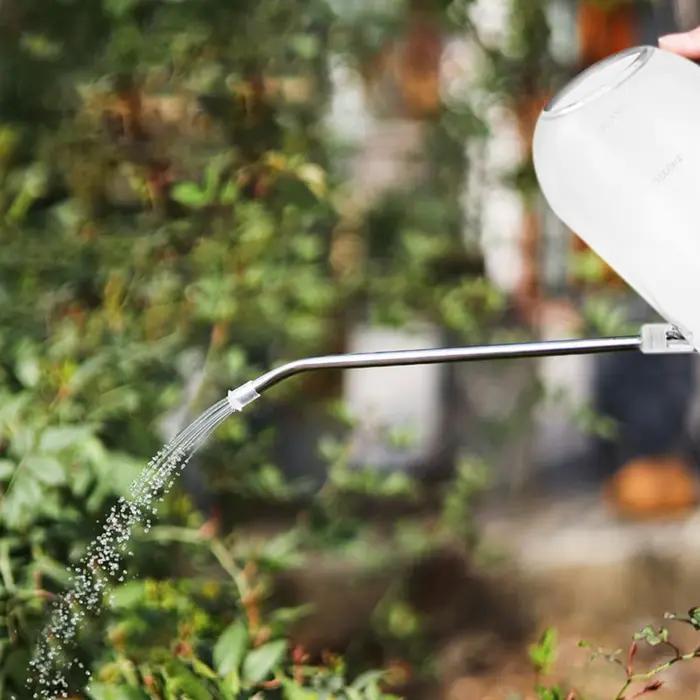 Arrosoir en plastique pour plantes d'intérieur et extérieur, 2 litres, bec en acier inoxydable, poignée antidérapante, pour débutants et professionnels, occasions spéciales et quotidiennes
