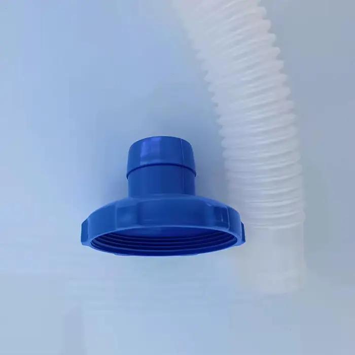 Connecteur de piscine avec tuyau