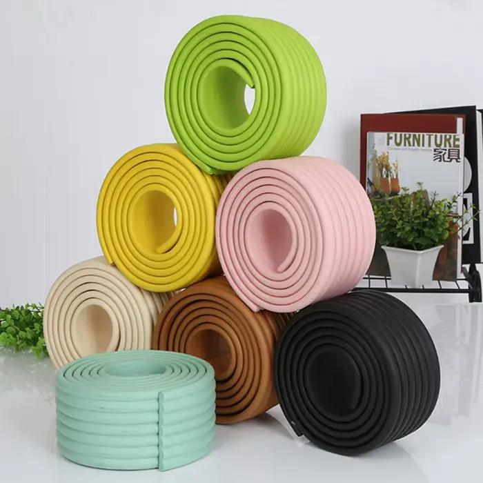 Enveloppe thermique autocollante pour tuyaux