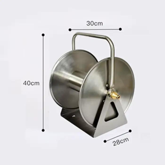 Enrouleur de tuyau d'eau pour voiture