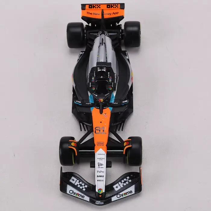 Burago 1:43 McLaren MCL39 GP du Royaume-Uni 2025 F1 Modèle de voiture en alliage