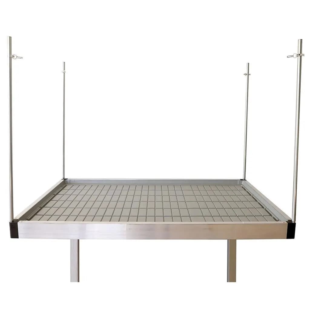 Table de culture à flux et reflux avec système d'irrigation goutte à goutte, banc roulant avec treil