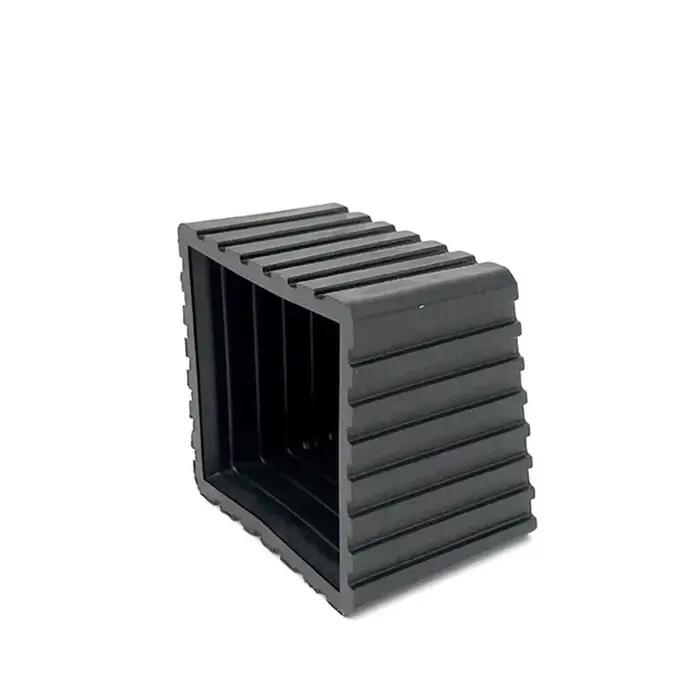 Bouchon de base pour tuyau carré et trapézoïdal en PVC