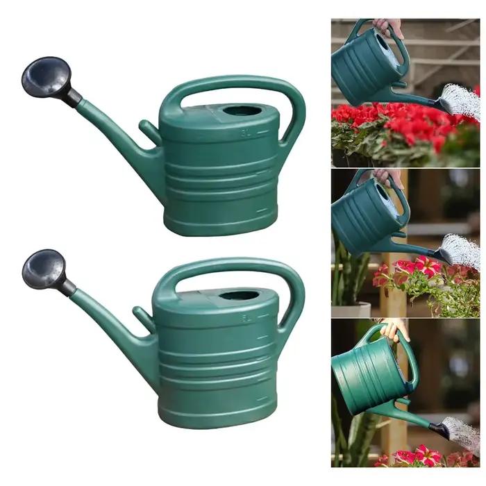 Arrosoir de jardin avec poignée