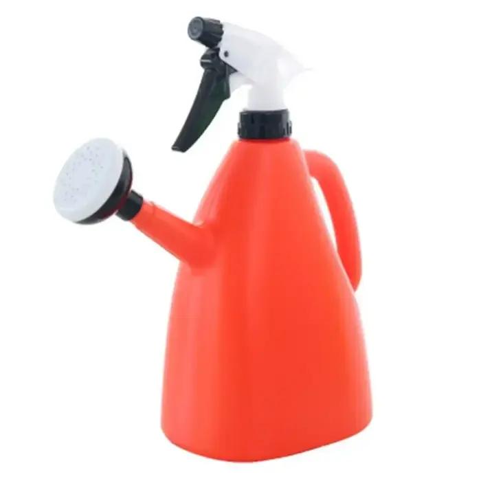 Arrosoir en plastique pour plantes de jardin