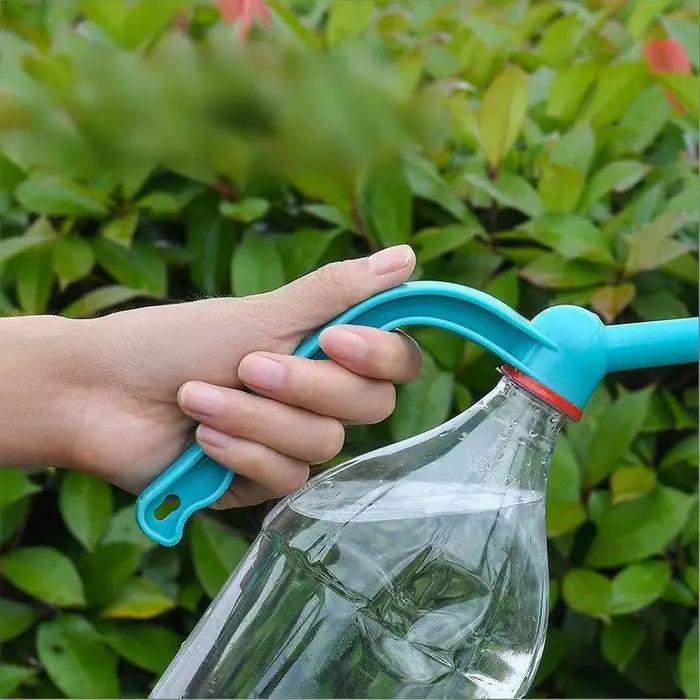 Bouteille d'arrosage manuelle double usage en plastique pour jardinage pulvérisateur d'eau arrosoir irrigation des semis multifonctionnelle blanc jaune rouge