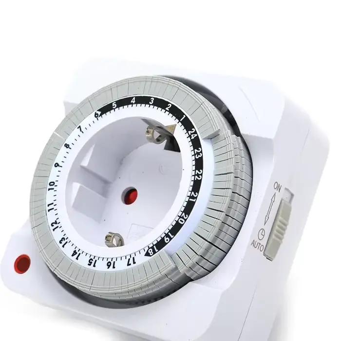Minuteur mécanique 24 heures avec prise EU